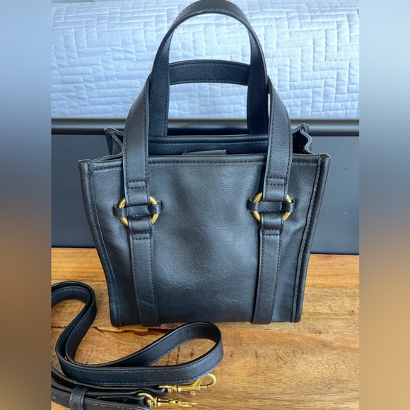 Universal Thread black handbag - Picture 2 of 3
